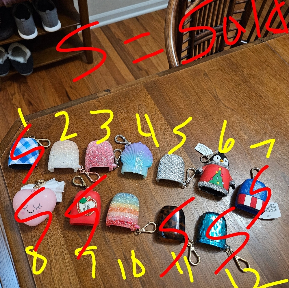 Bath & Body Works Colorful Keychain Holder Set